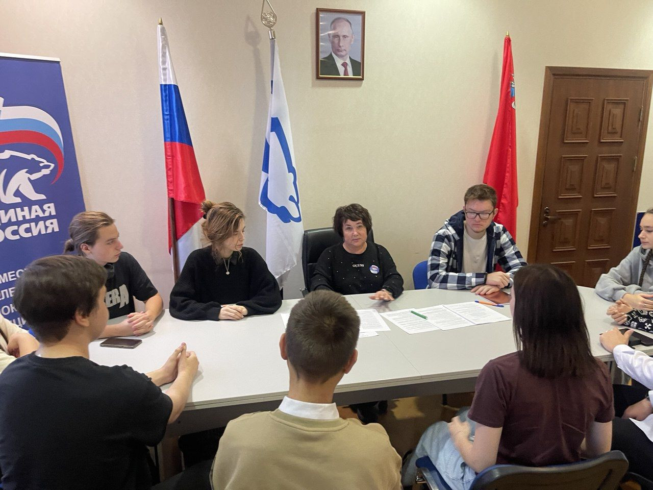 20251105-081937photo_5212961339880443580_y