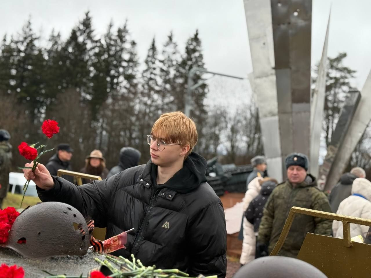 20251118-1233215251326689302744977