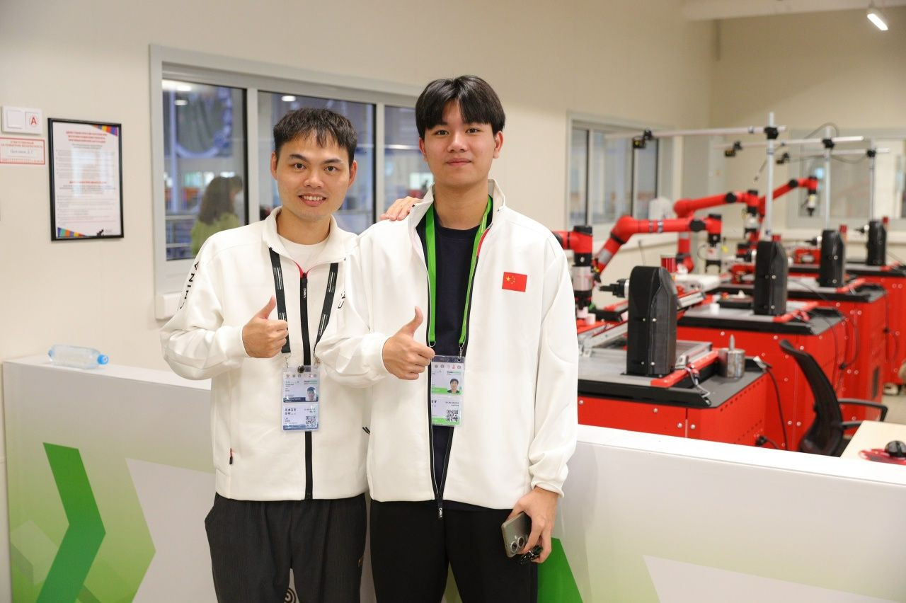 20251128-081944YLkH_PWnEDN0OKd2csDR7q7Uaigy30cwAuICSRk96v5YQtUSsumWJEmyvdu_g4nfGZcuLPmrNwPUjsKi4x8MCejk