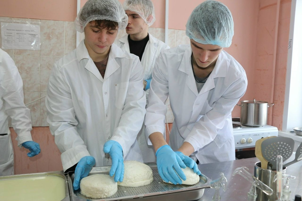 20260217-134700UC2s3Sf4QXBetthXx3IZF39GODlA9GRgZHS9uO_foysbd0-HLy5Ba5U7wOxzQg7HMlUKIp4US9HxHYg4yd-VzcmA